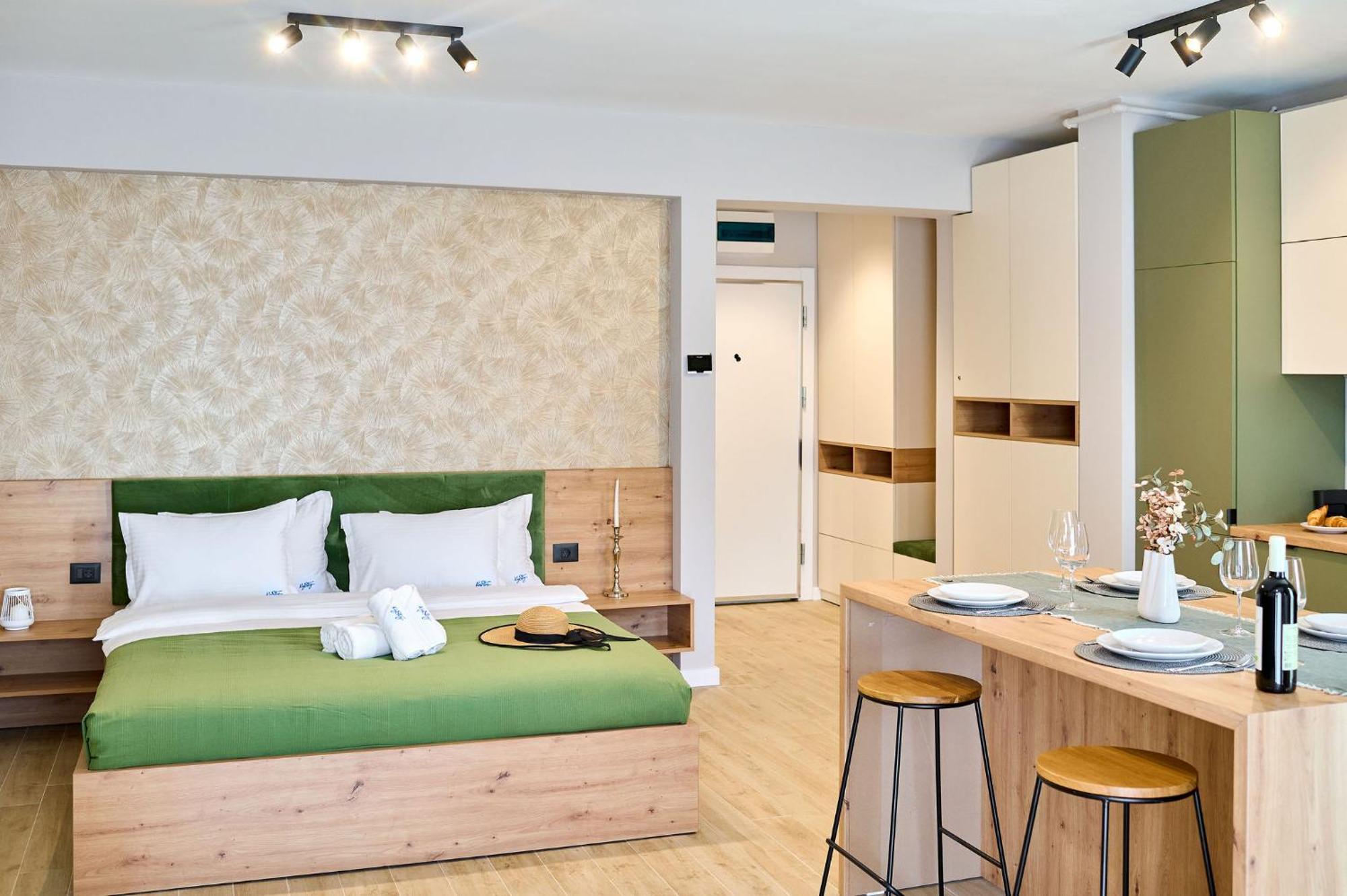Soleil Anne Studio In Infinity Beach Resort - Parking Mamaia Ngoại thất bức ảnh