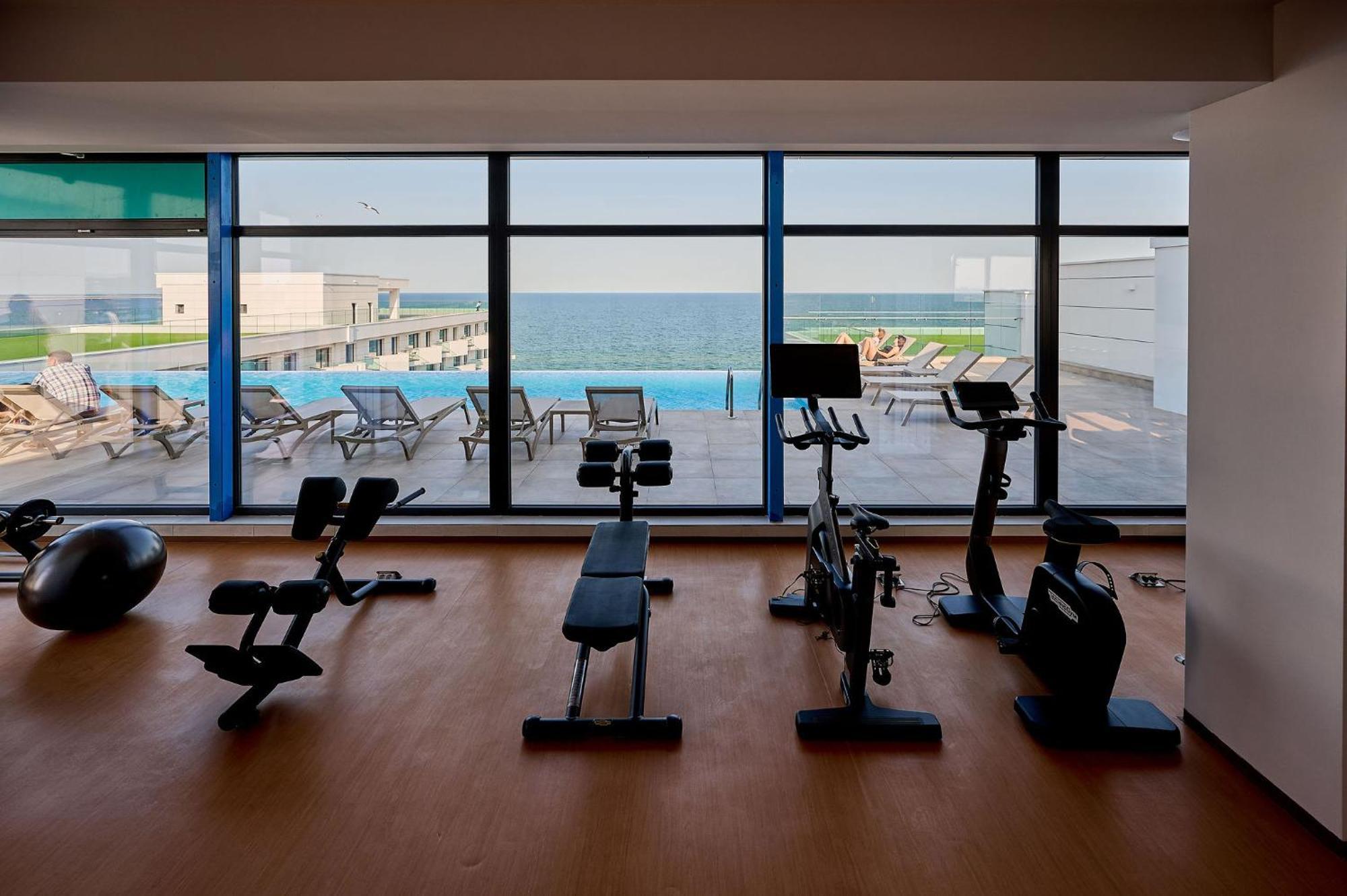 Soleil Anne Studio In Infinity Beach Resort - Parking Mamaia Ngoại thất bức ảnh